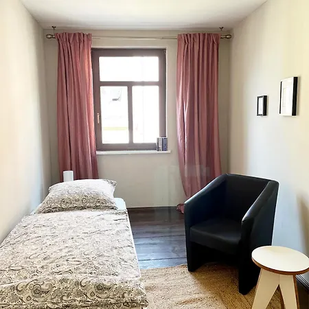 Grosse In Marktnaehe Daire Weißenfels